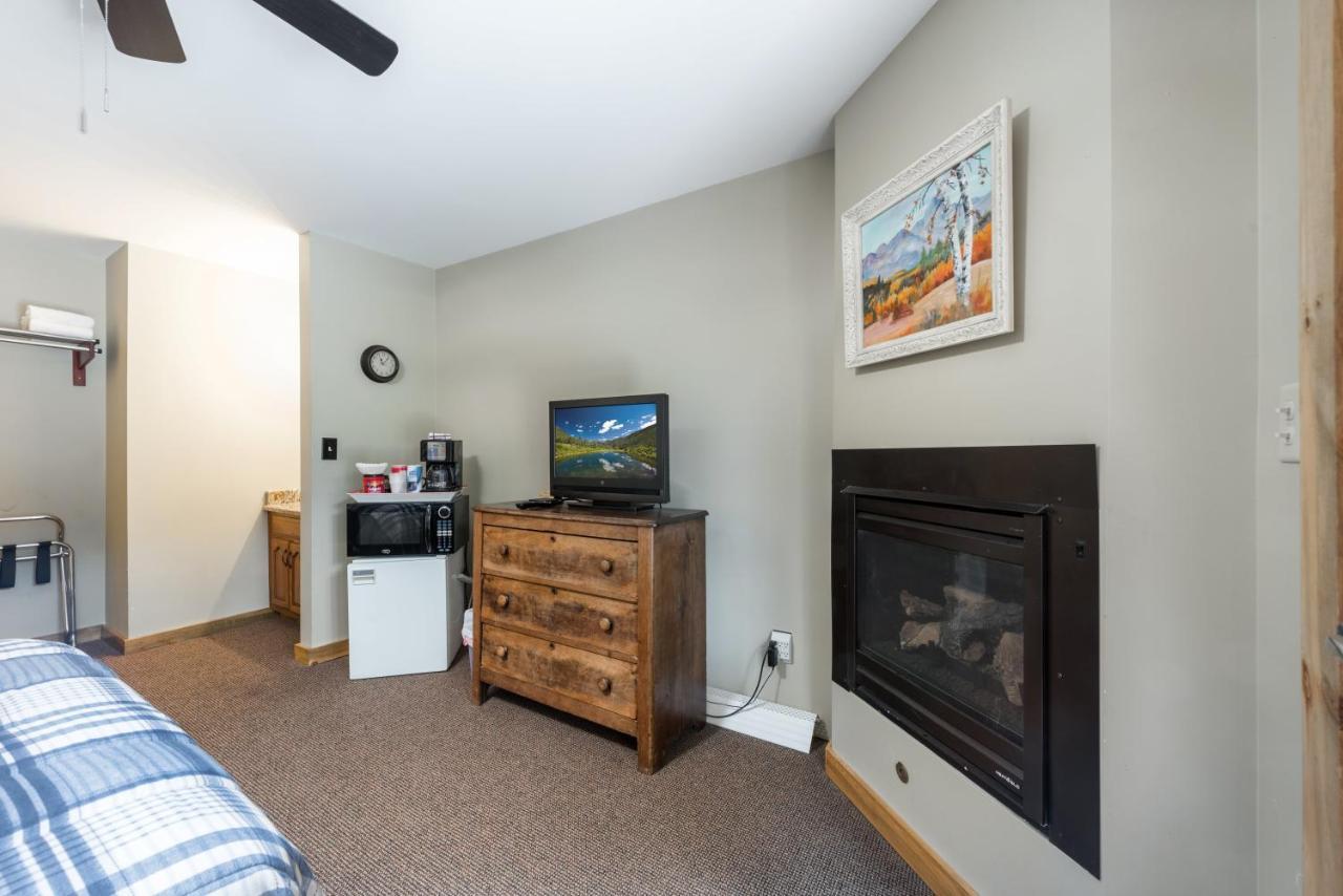 4 Seasons Inn On Fall River エステス・パーク エクステリア 写真