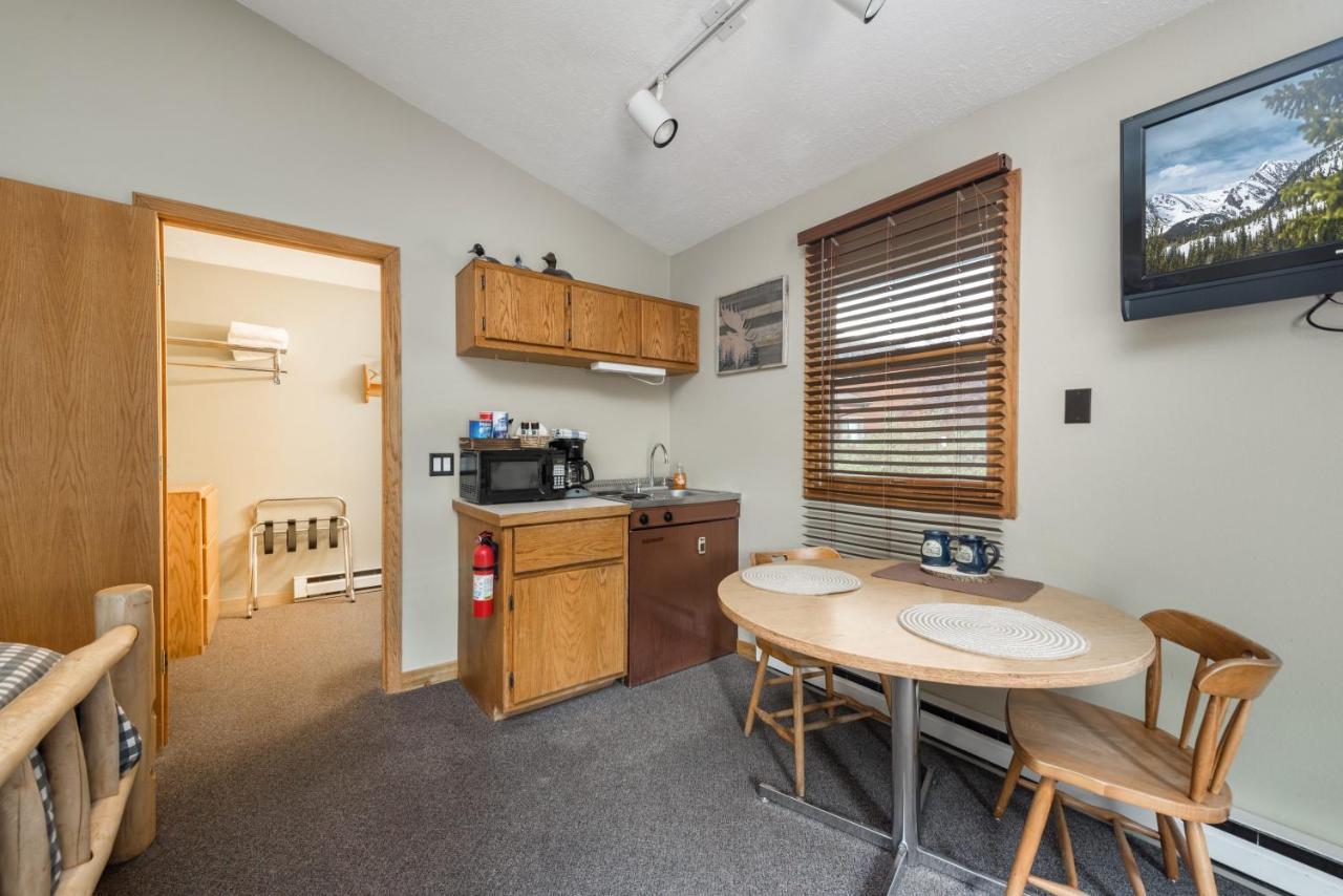 4 Seasons Inn On Fall River エステス・パーク エクステリア 写真