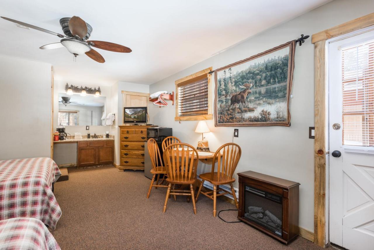 4 Seasons Inn On Fall River エステス・パーク エクステリア 写真